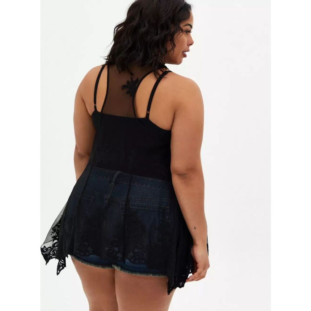 Torrid Black Embroidered Mesh Vest Size 1 NWOT Vintage